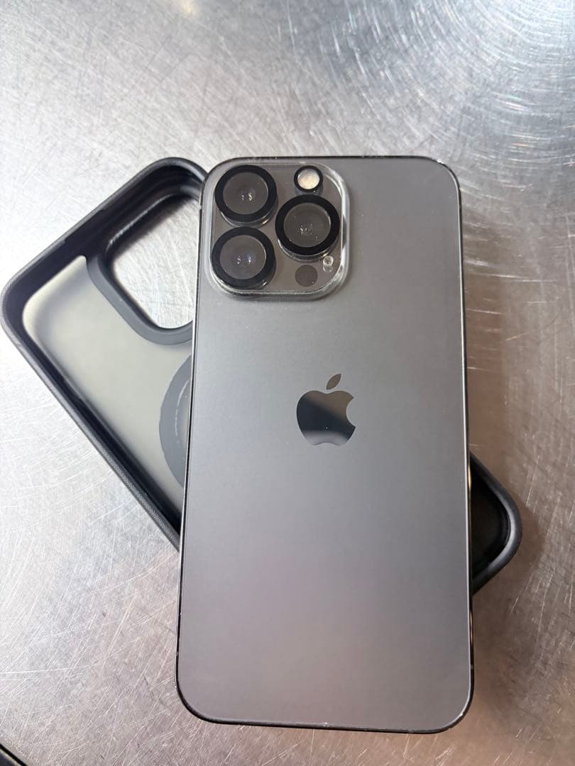 【充電器セット付き】Apple iPhone13 Pro 512GBグラファイト