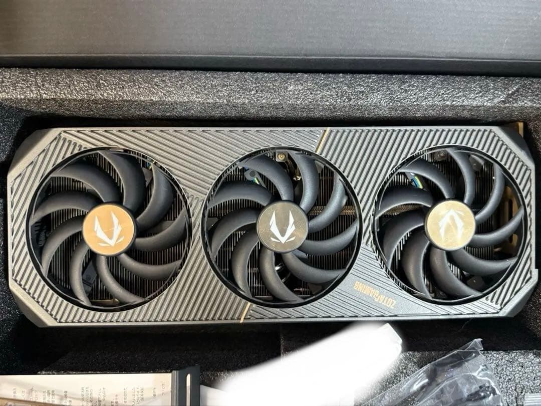 ZOTAC GeForce RTX 5090 基板（pcb）なし
