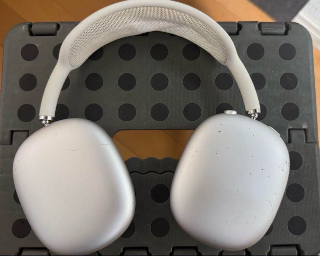 Airpods Max シルバー「2日まで」