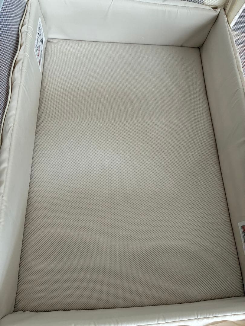 2025年　4月購入　アップリカ　ココネルエアーAB ベビーベッド