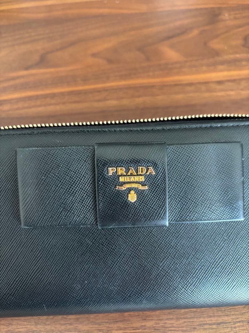 PRADA 財布　サフィアーノ フィオッコ　SAFFIANO FIOCCO