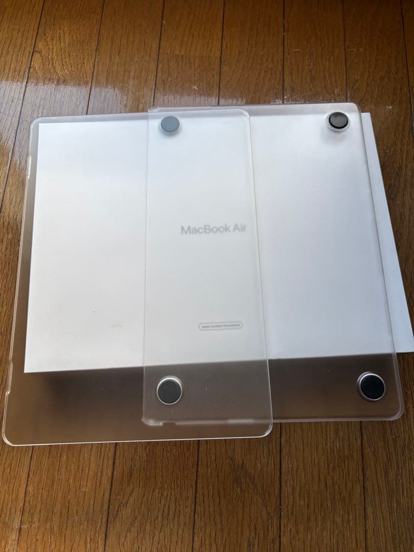 MacBook Air m2 カバー、保護ケース付属