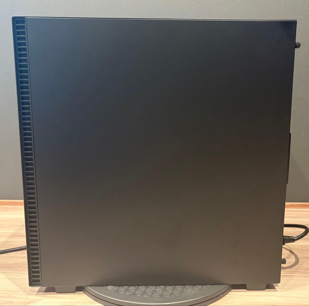 【美品】　RTX5070　ドスパラ ゲーミングpc ryzrn 7700