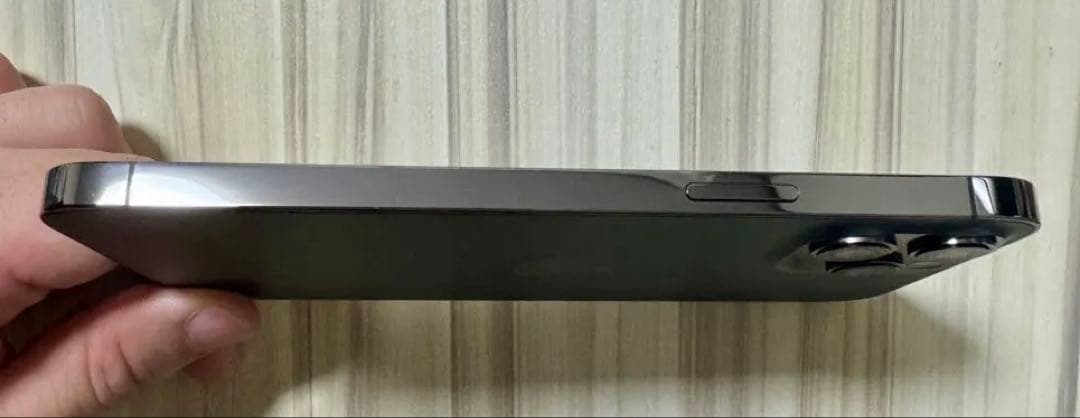 美品iPhone 12 Pro Max 本体 ケース付きSIMフリー　128GB