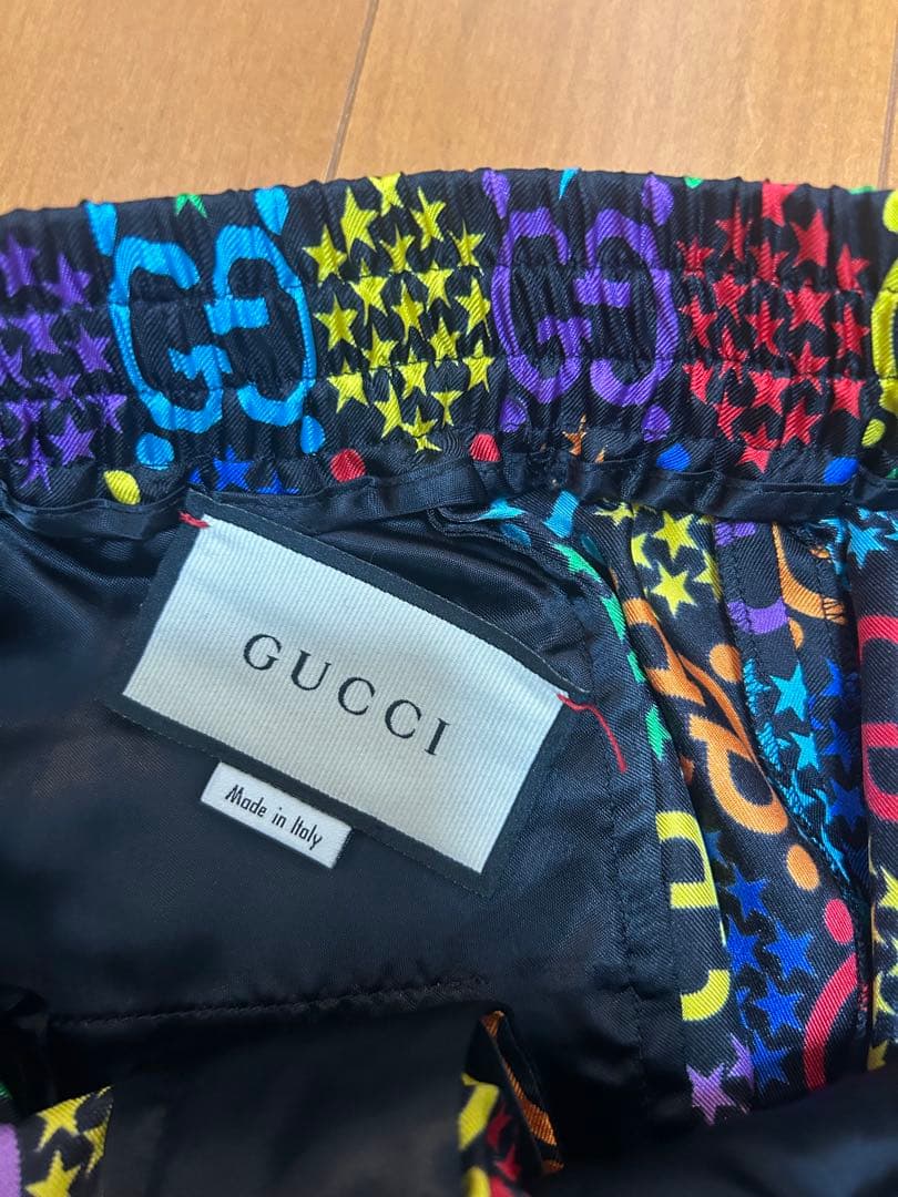 GUCCI カラフルGGロゴショートパンツ 48