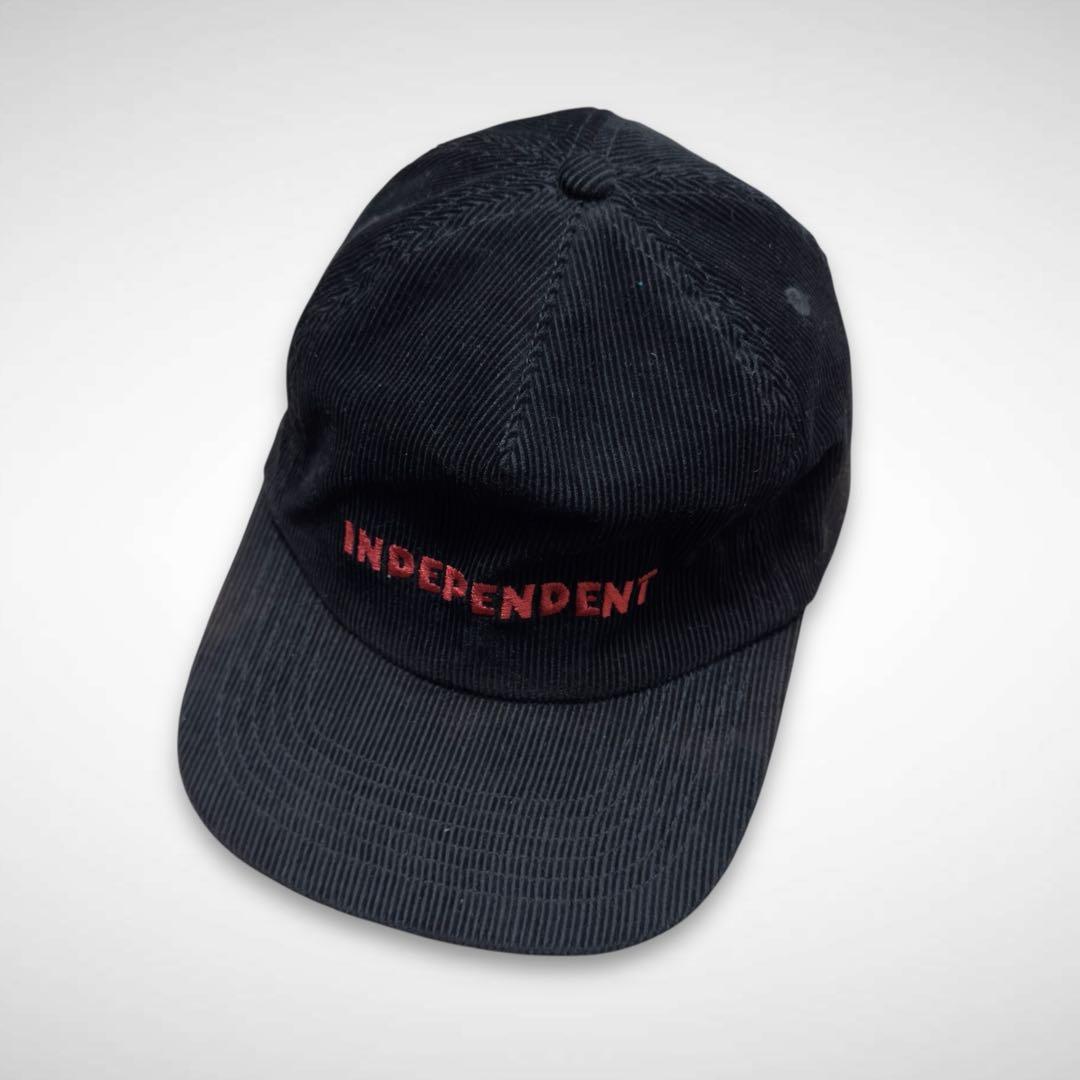 INDEPENDENTブラックコーデュロイキャップ刺繍ロゴスナップバックスケート