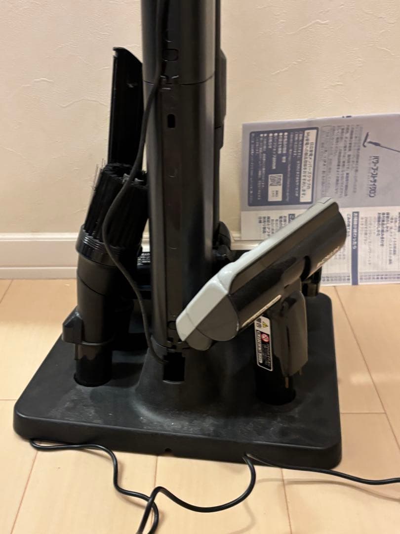 専用。日立 コードレス掃除機 PV-BH900J