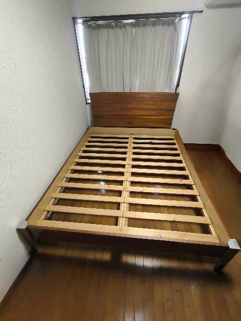 BO CONCEPT デンマーク　木製クイーンベッドフレーム 　ボーコンセプト