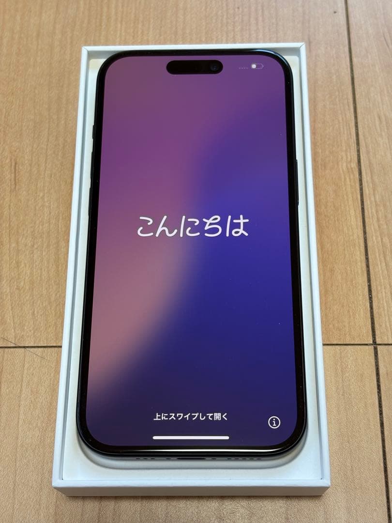 Apple iPhone 15 本体 ブラック　128GB