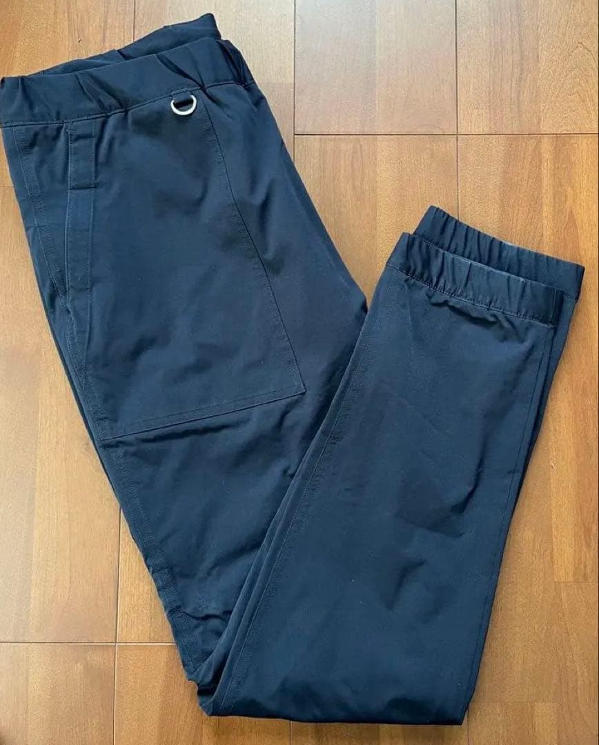 SOPHNET. ネイビーワークパンツ（裏地フリース）