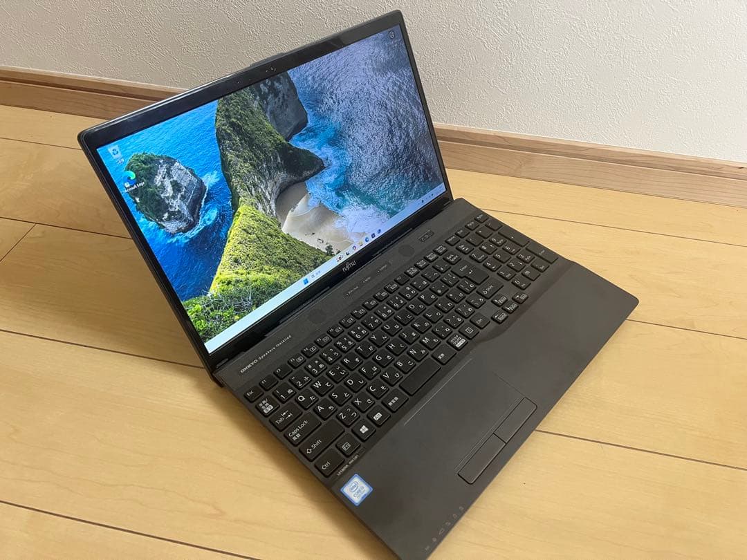 富士通 FMV AH45/D1 Core i3 高速SSD Windows11
