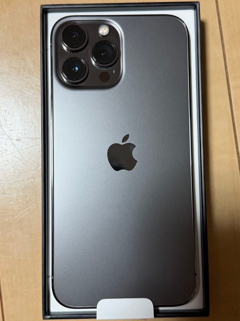 新品同様 iPhone 13 Pro Max 512GB グラファイト