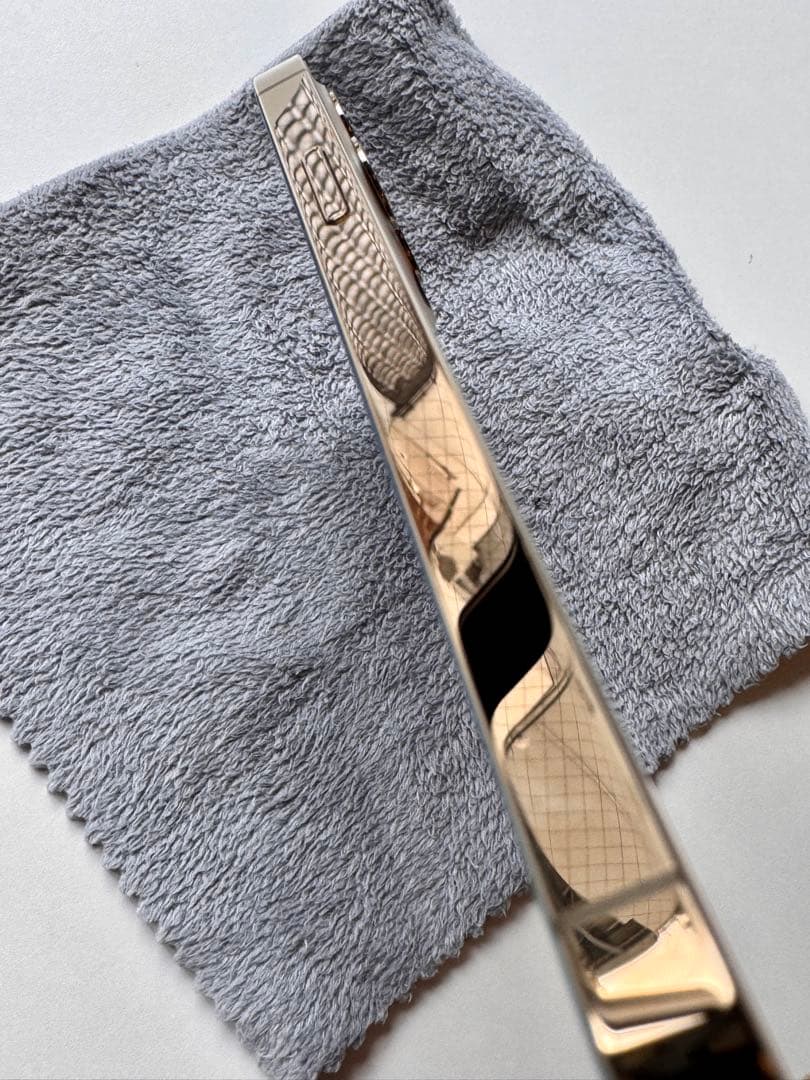 【超美品】Apple iPhone 12Pro ゴールド 128GB 残量88%