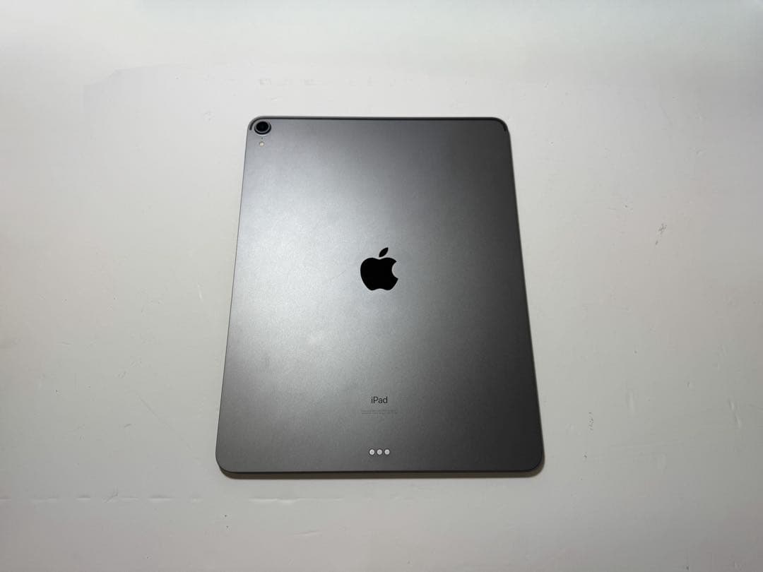 ipad pro 12.9インチ 第三世代 64GB 純正キーボードセット