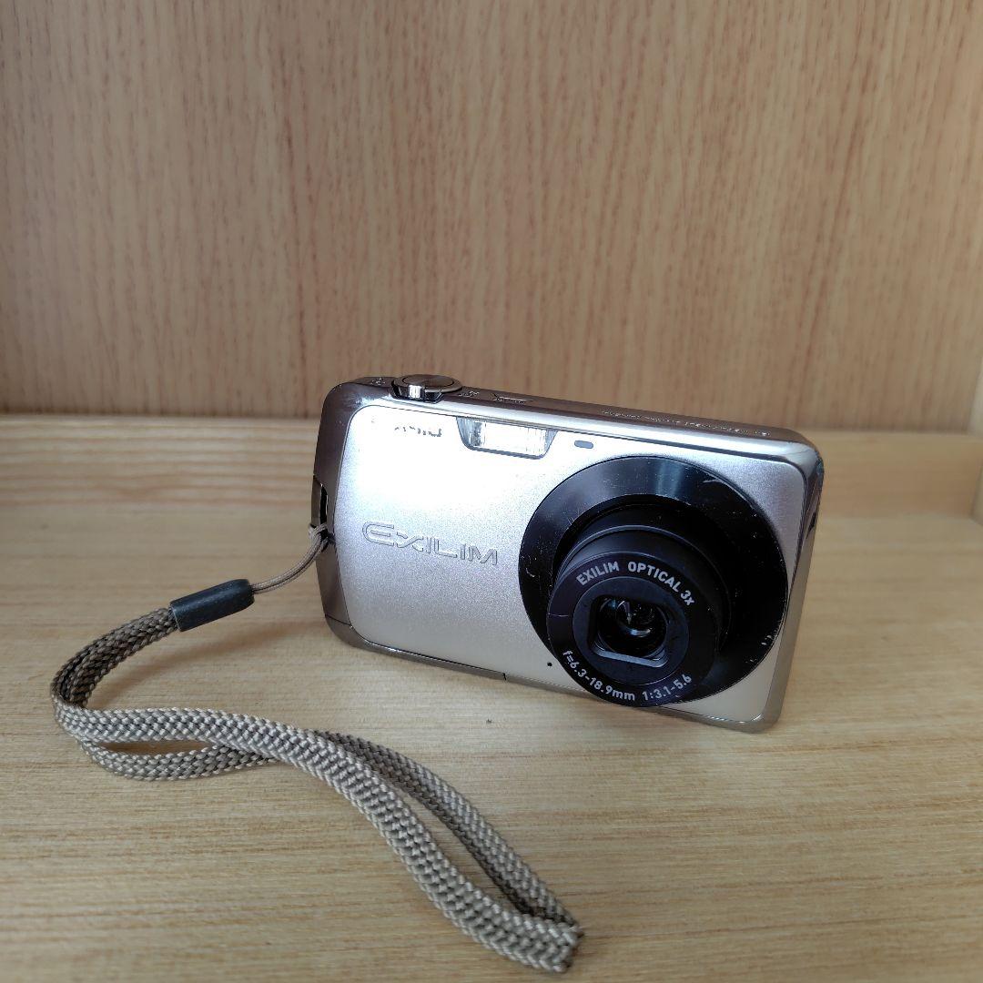 CASIO EXILIM EX-Z330 コンパクトデジタルカメラ