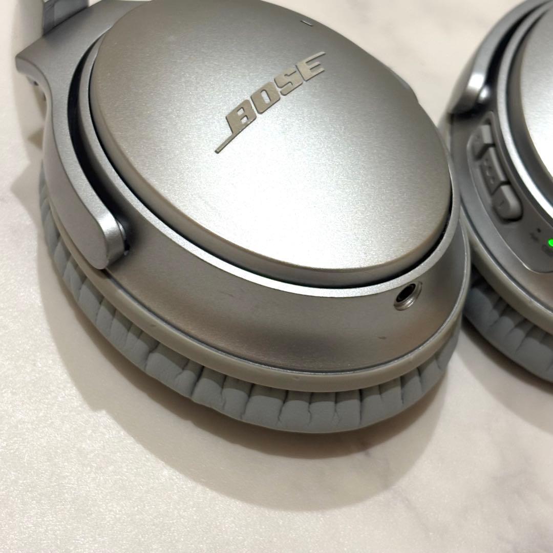 美品✨BOSE ヘッドホン QuietComfort35 廃盤カラー シルバー