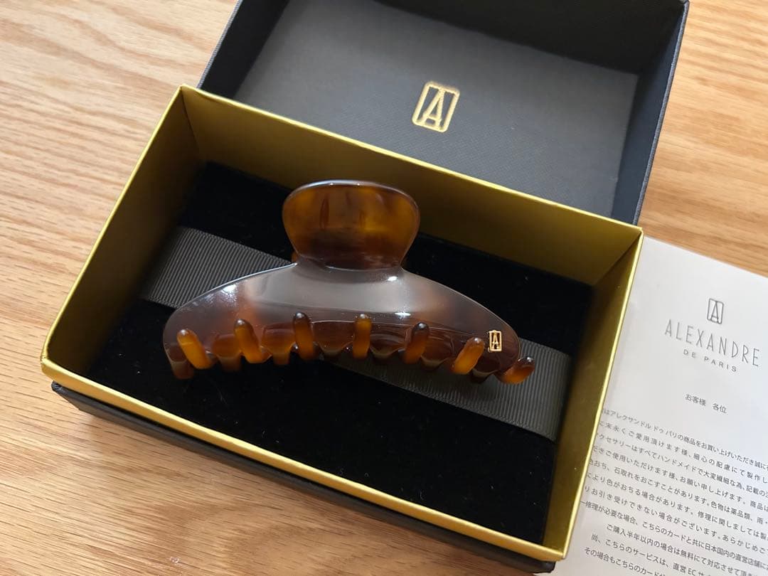 アレクサンドルドゥパリ Mサイズクリップ （エカイユ）新品同様