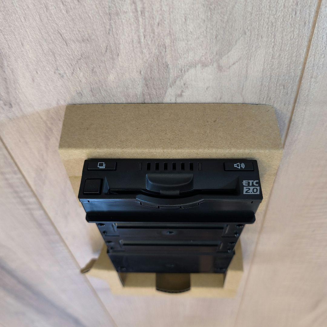 トヨタ純正　ETC 2.0 ビルトインナビ連動タイプ