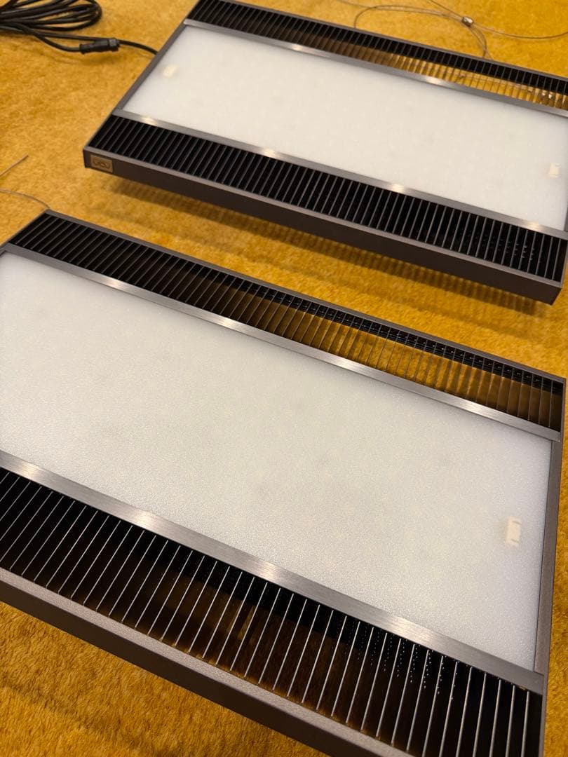 【美品】ソーラーRGB　ADA　シェード付き　2基