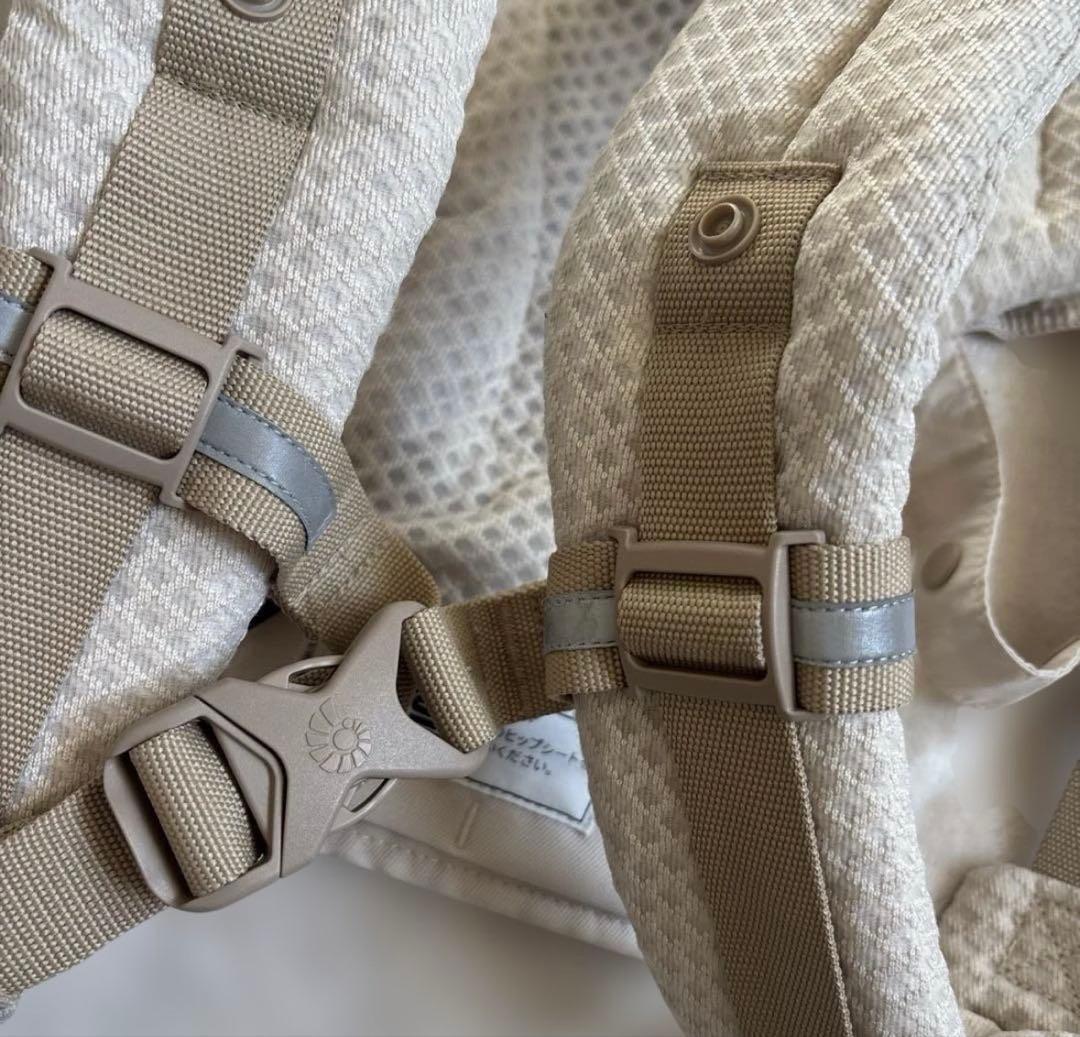 美品！エルゴの抱っこひも　アルタ　人気のナチュラルベージュ