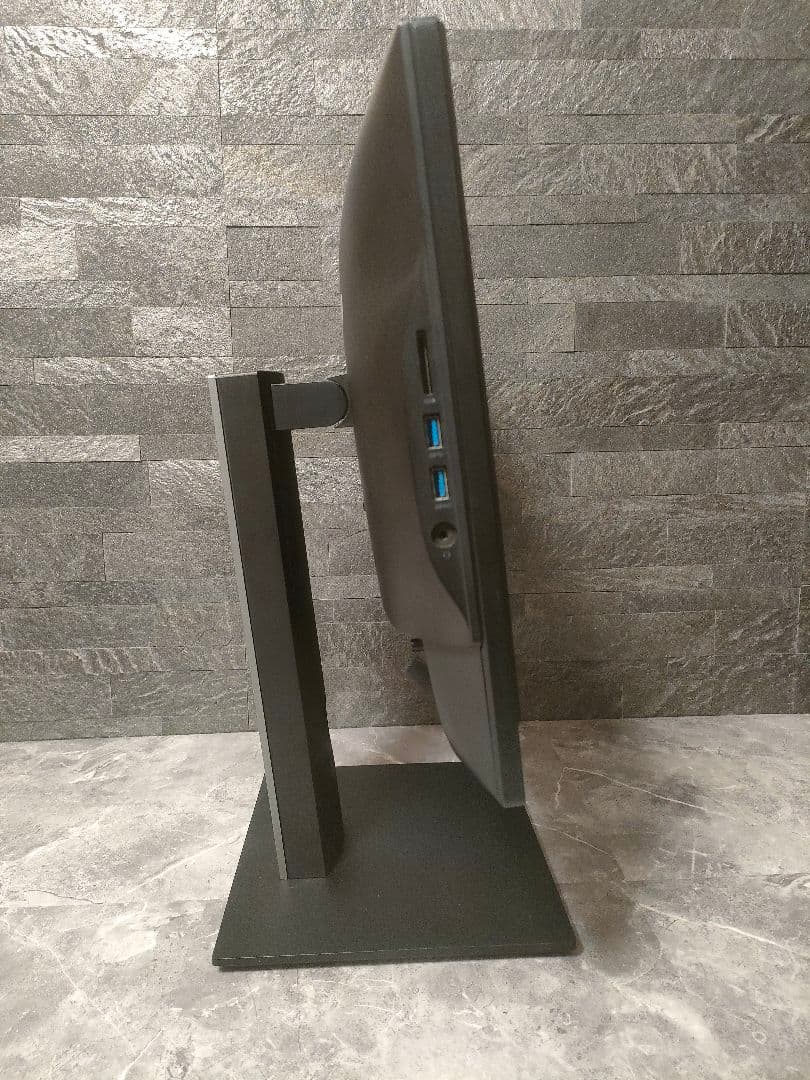 DELL OptiPlex 一体型 corei5 メモリ16 ストレージ1TB