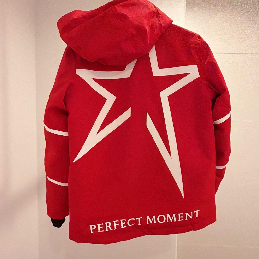 セレブウェアPERFECT MOMENT スキーウェアサイズ130〜150サイズ