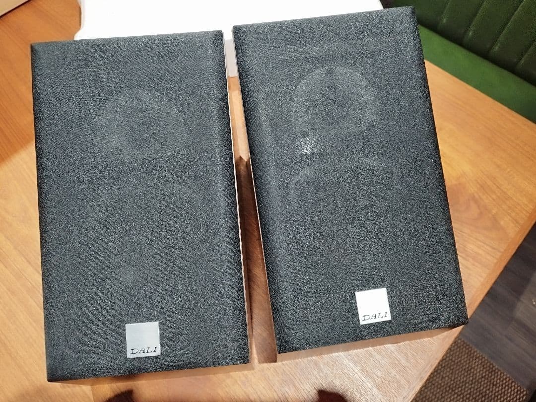 DALI ALTECO C1 MH [ウォールナット ペア]