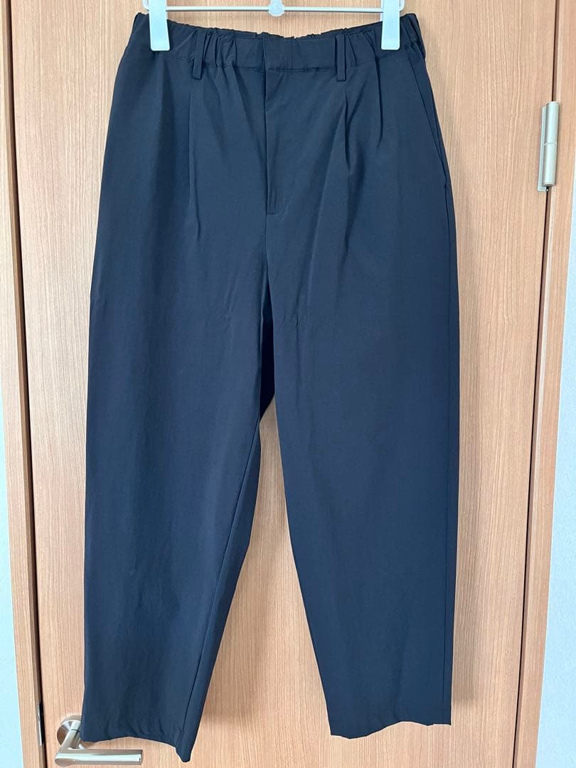 B&Y 360°MASTER セットアップ ブラック 上下L 美品