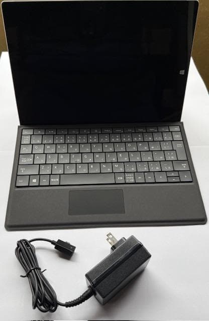 Microsoft Surface3 + 専用キーボード + ACアダプター
