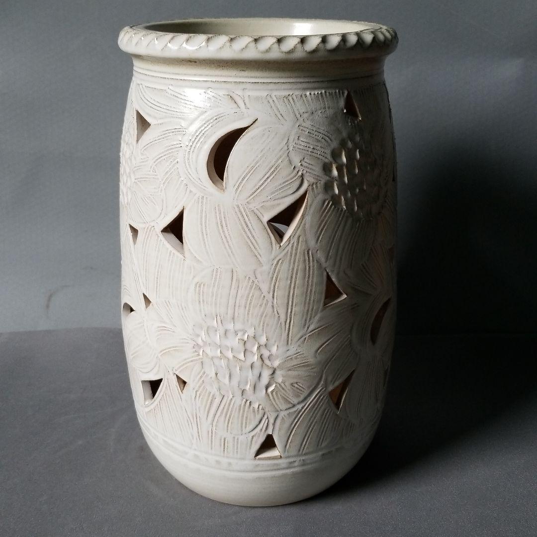 KNK.プロフ確認願います様 信楽焼傘立て 壷型彫 高さ４４cm