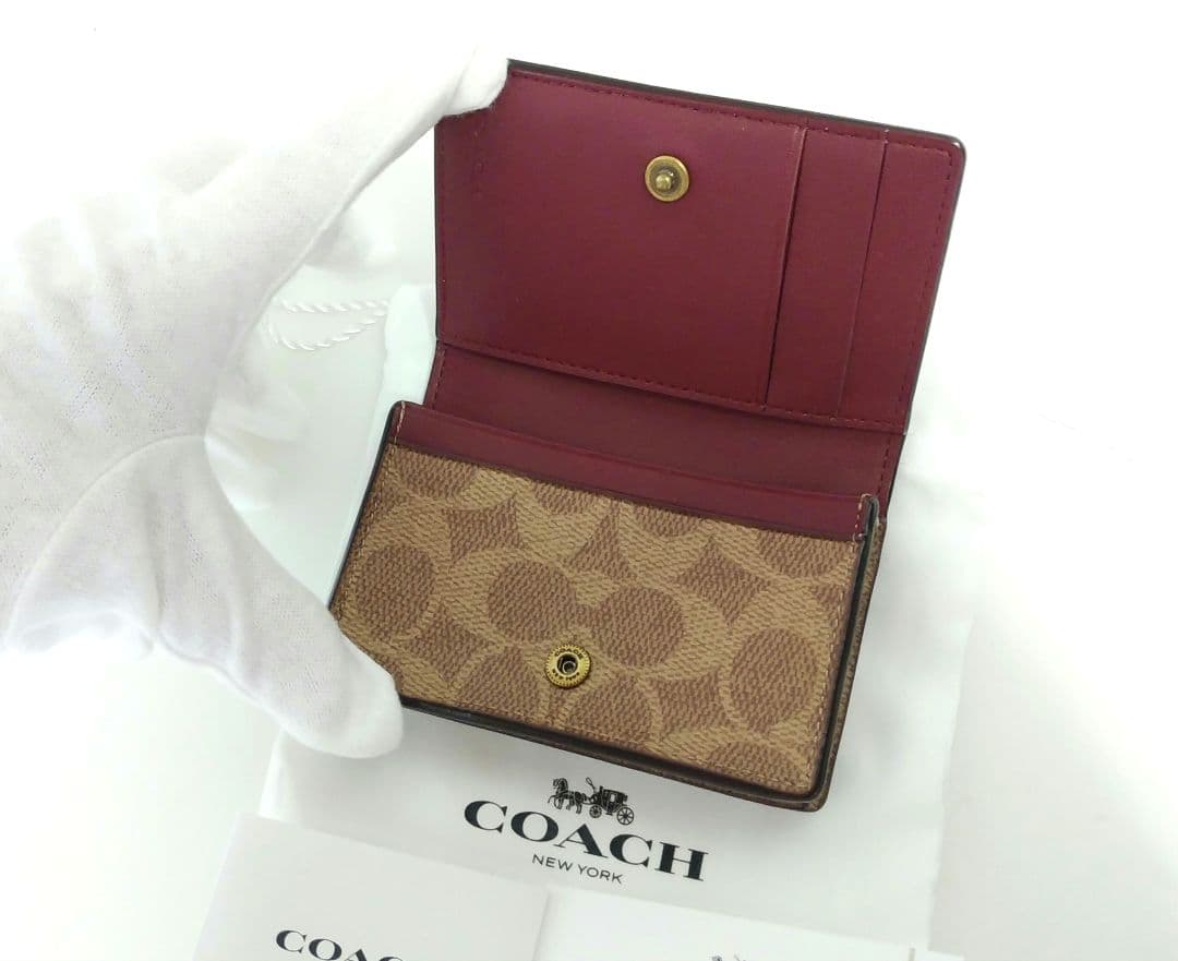 未使用品☆コーチ☆ビジネス カードケース 名刺入れ☆レディース メンズ
