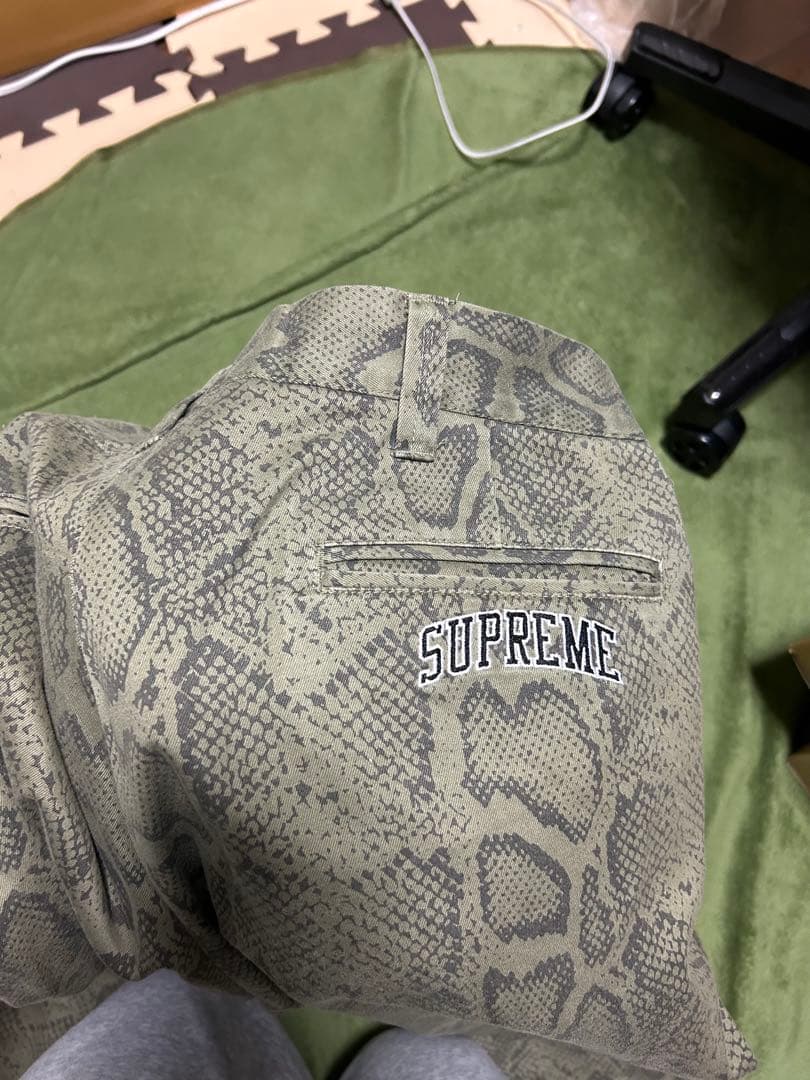 Supreme 蛇柄 パンツ サイズ32