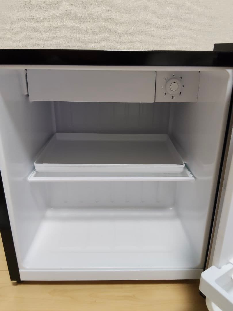 ヘアライン調　小型冷蔵庫　おまけ付き