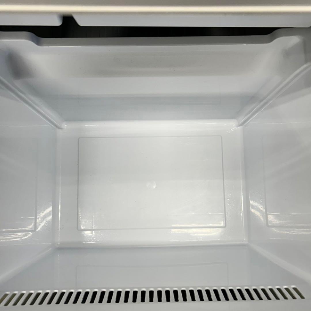 780 冷蔵庫　200L強　庫内美品　保証込　人気　小型　一人暮らし　洗濯機も有