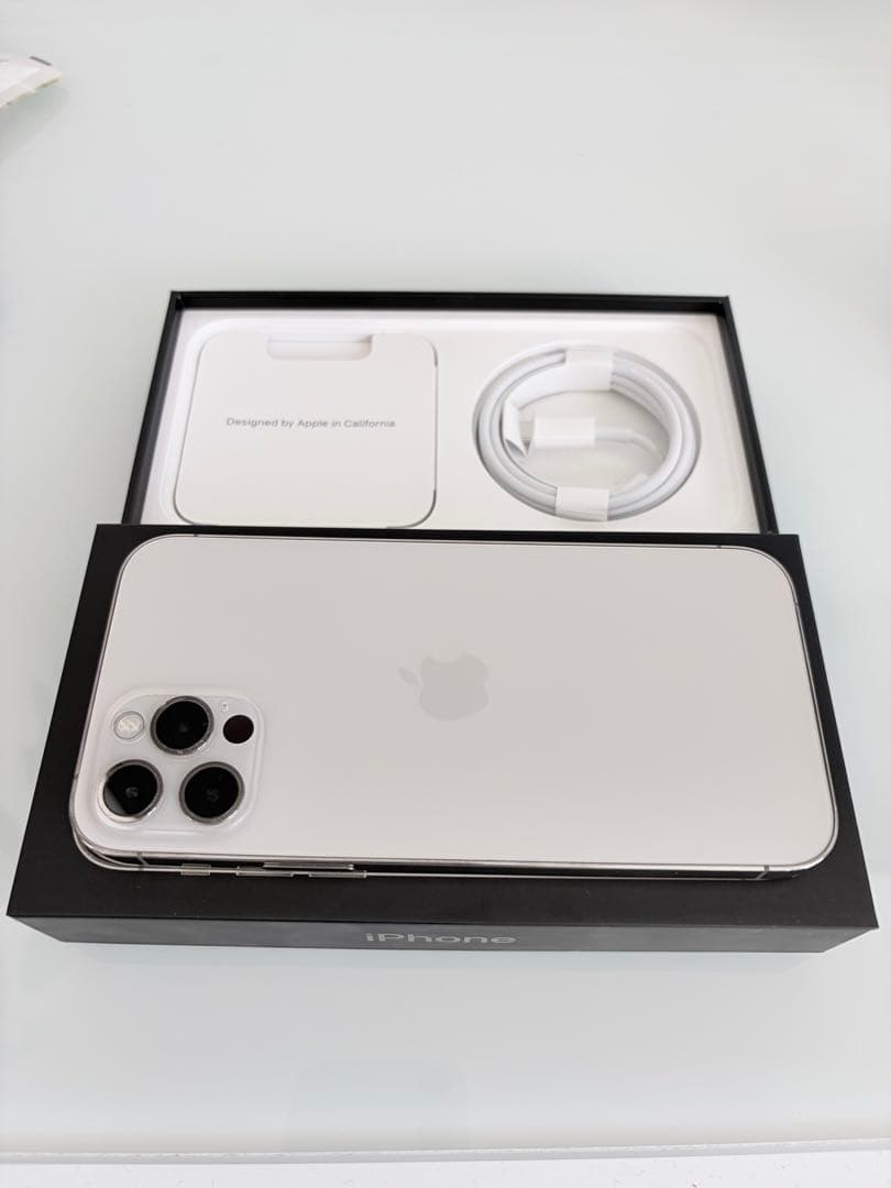 Apple iPhone 12Pro 128ゴールド本体