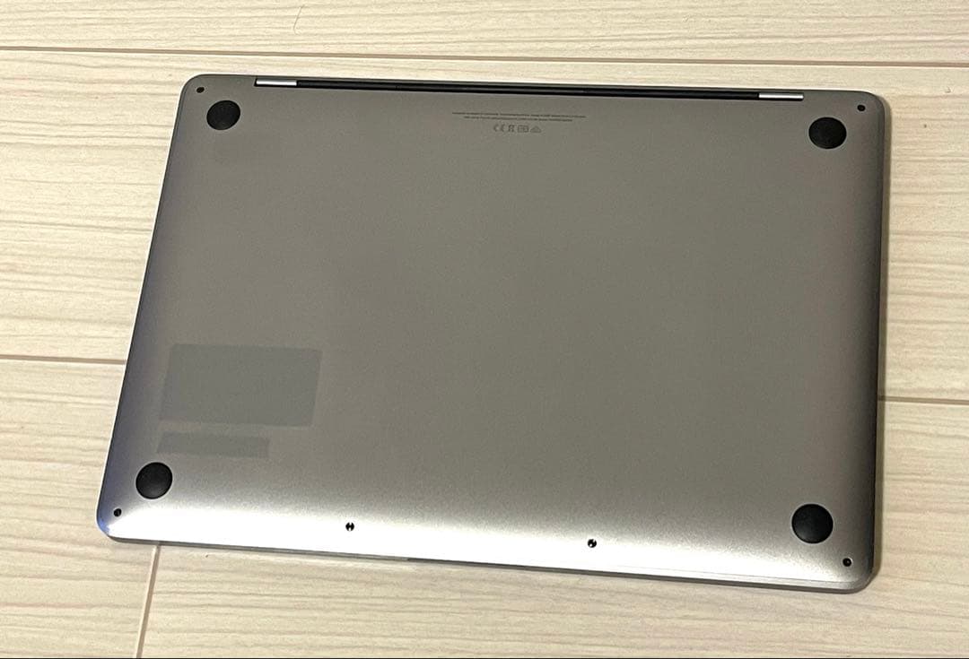 MacBook Pro 2020 A2338 16GB 256GB(土日発送)