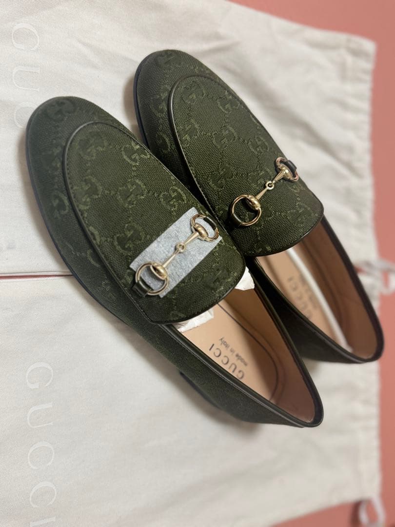 レア・完売品　GUCCI（グッチ）ヨルダーン ウィメンズ ローファー