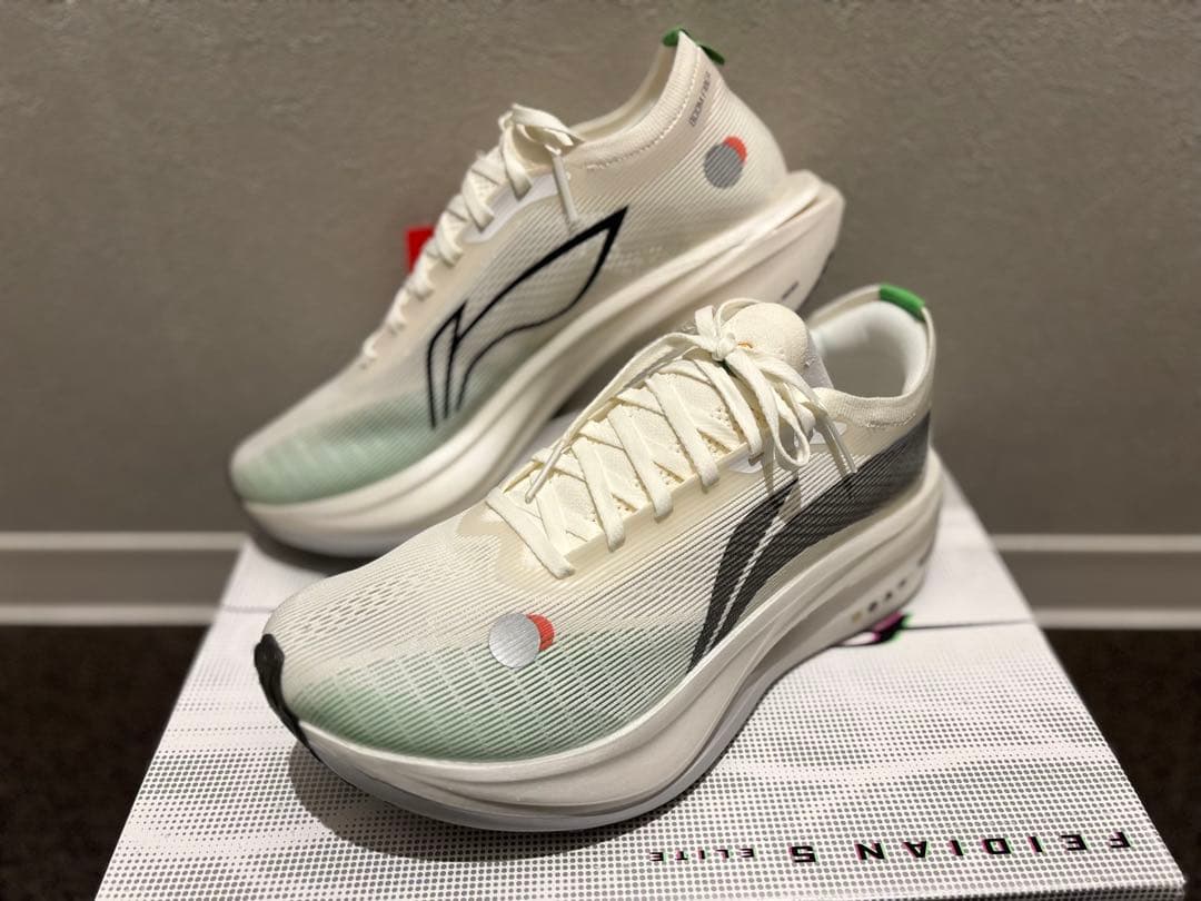 新品未使用　LI-NING FEIDIAN 5.0 ELITE 27.5cm