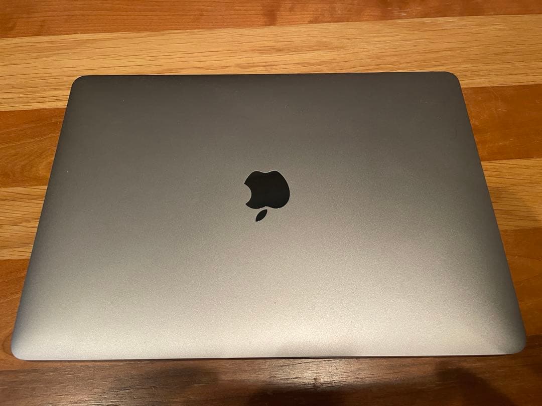 MacBook Pro 13.3 MWP42J/A 英字版 スペースグレイ