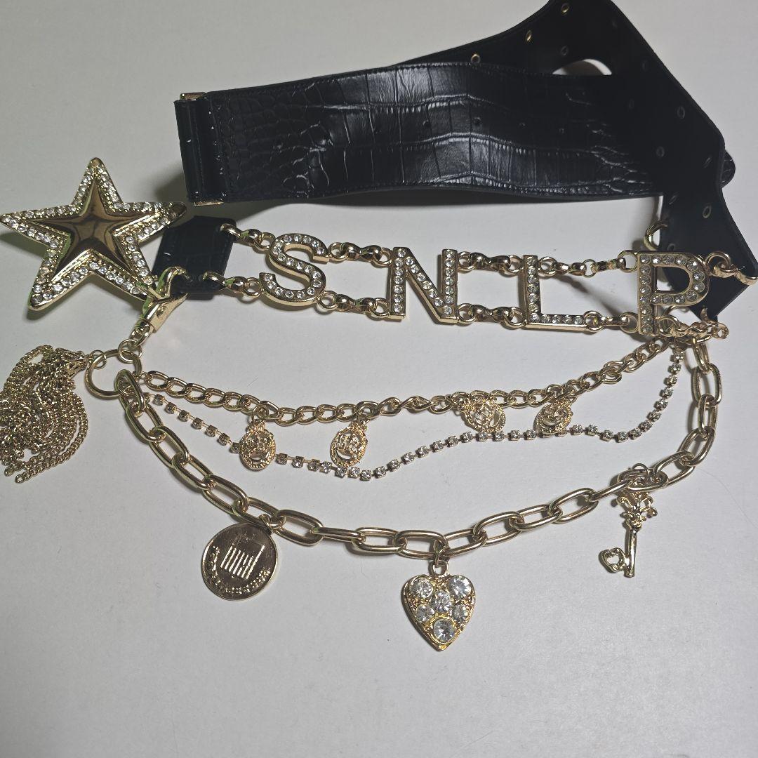 激レア　スキニーリップ　スター黒ベルト　Y2K