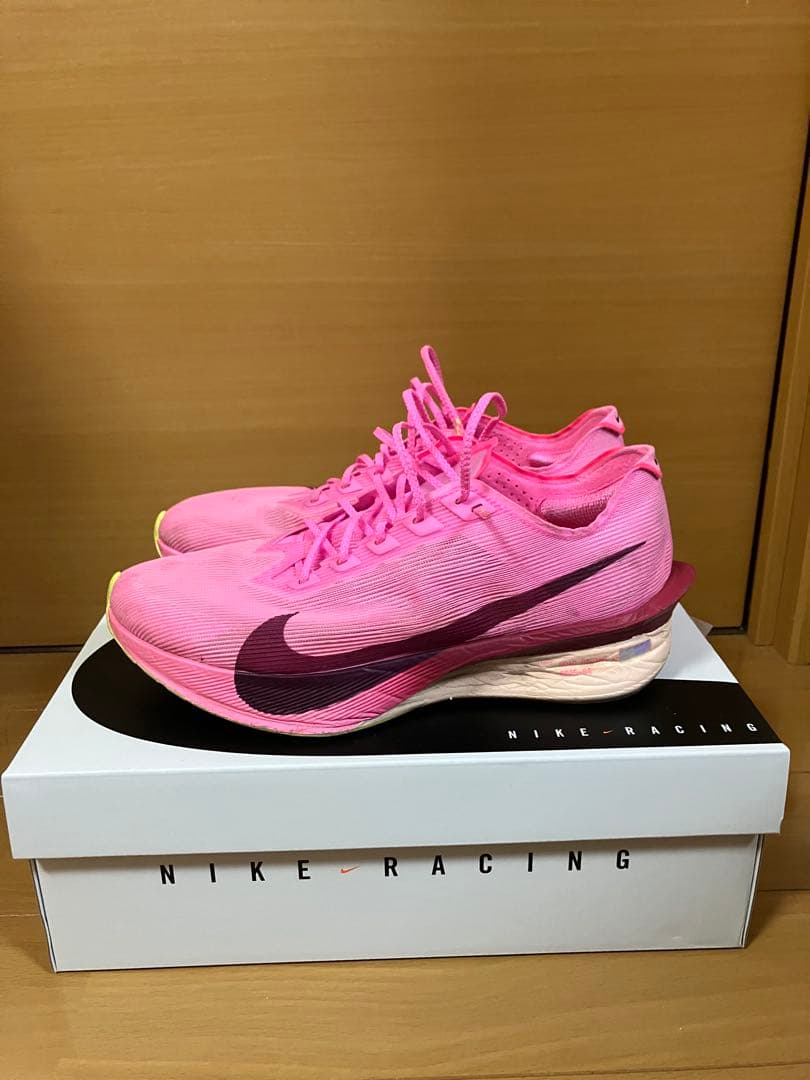 Nike ヴェイパーフライ4 ピンク27.5(ウィメンズ)