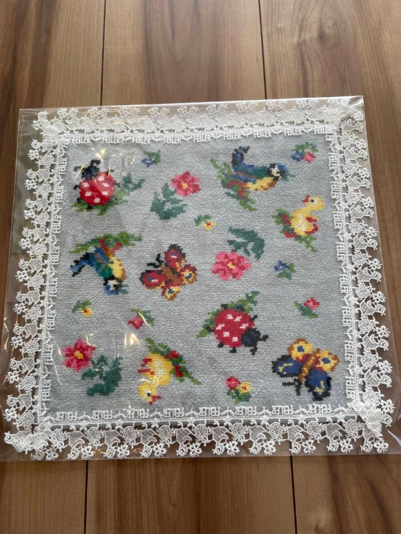 新品　フェイラー　近沢レース　コラボ　ハイジハンカチ グレー