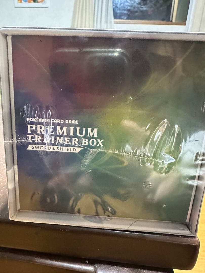 ポケモンカードゲーム プレミアムボックスソードアンドシールド未開封シュリンク付き