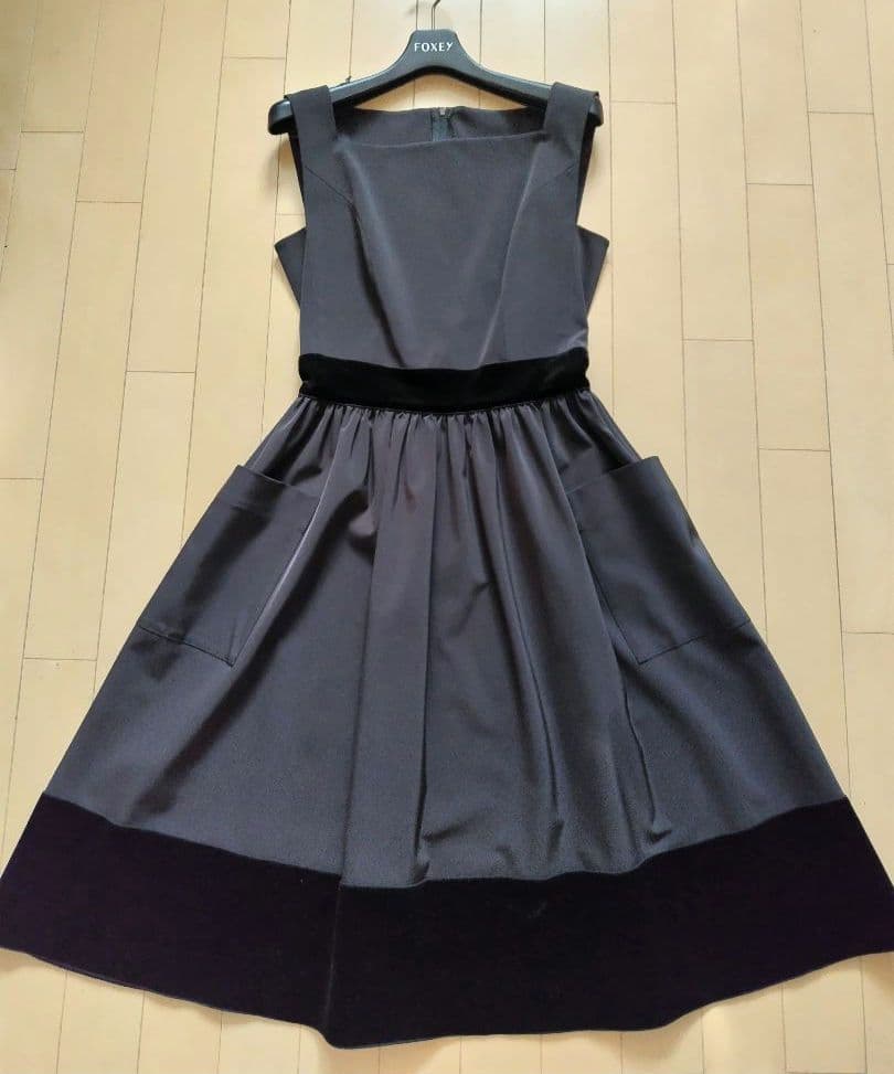 極美品☆FOXEY フォクシー ホリードレス ワンピース 40 ベロア