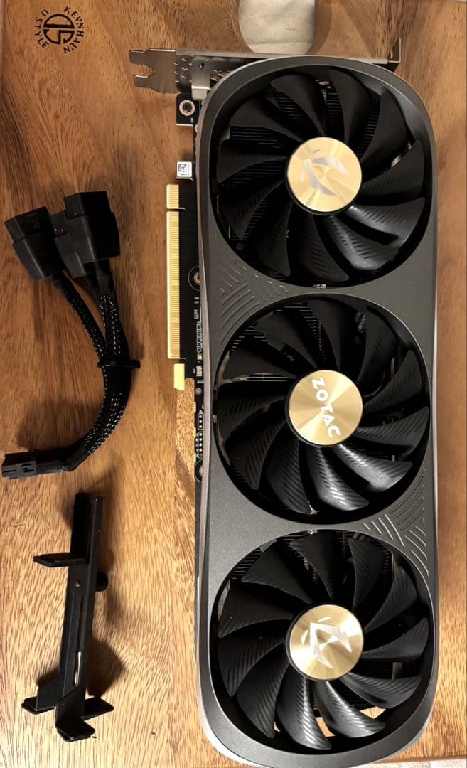 ZOTAC GeForce RTX4070Ti グラフィックボード　美品