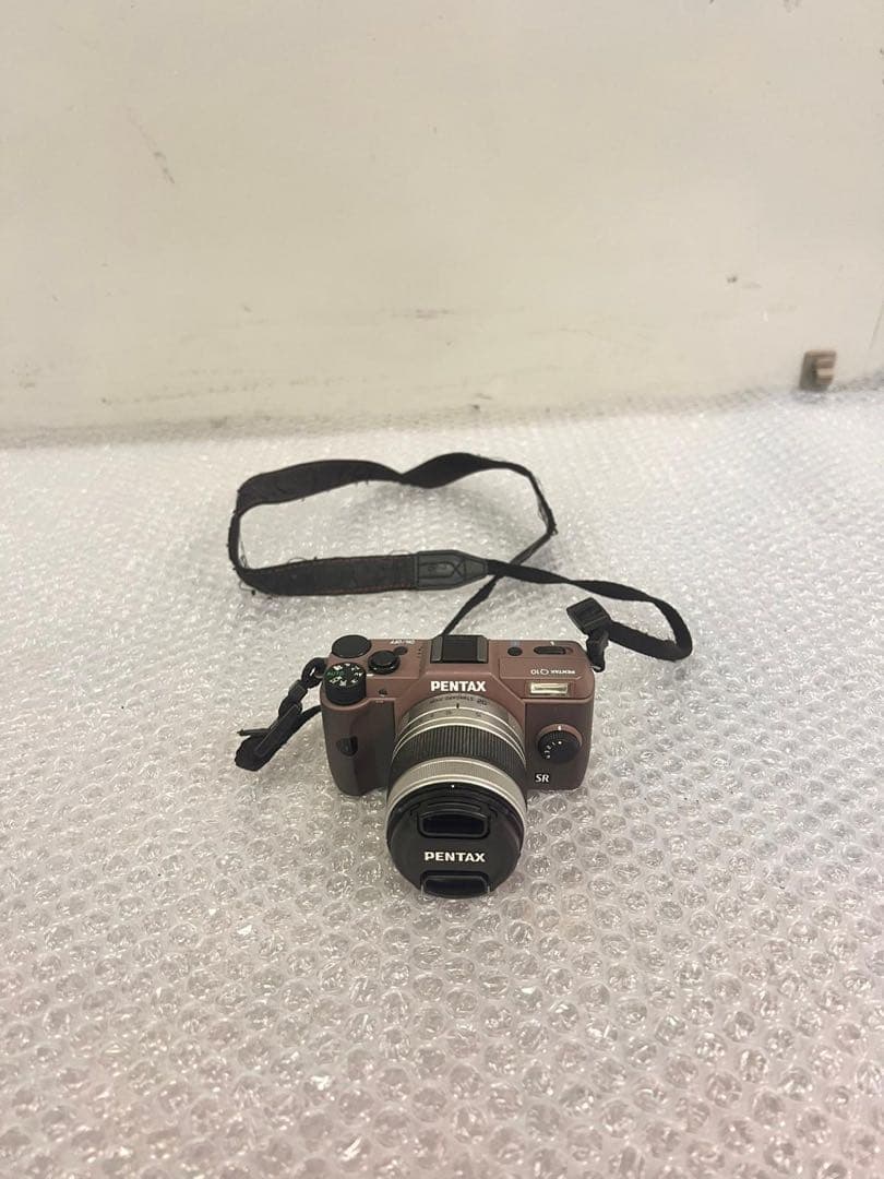 PENTAX Q10 コンパクトデジタルカメラ ブラウン 動作未確認 現状渡し