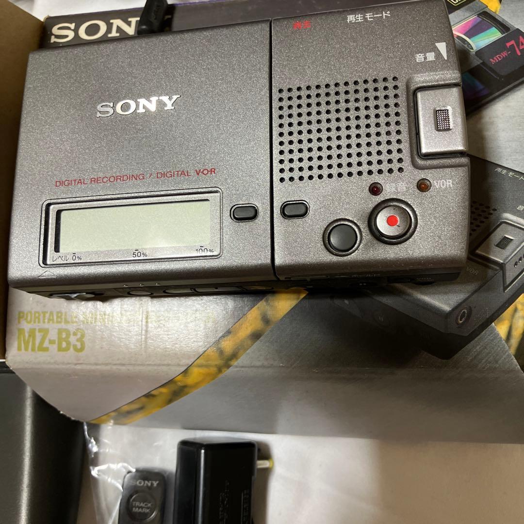 SONY MZ-B3 ポータブルMDレコーダー（MD3枚付き）