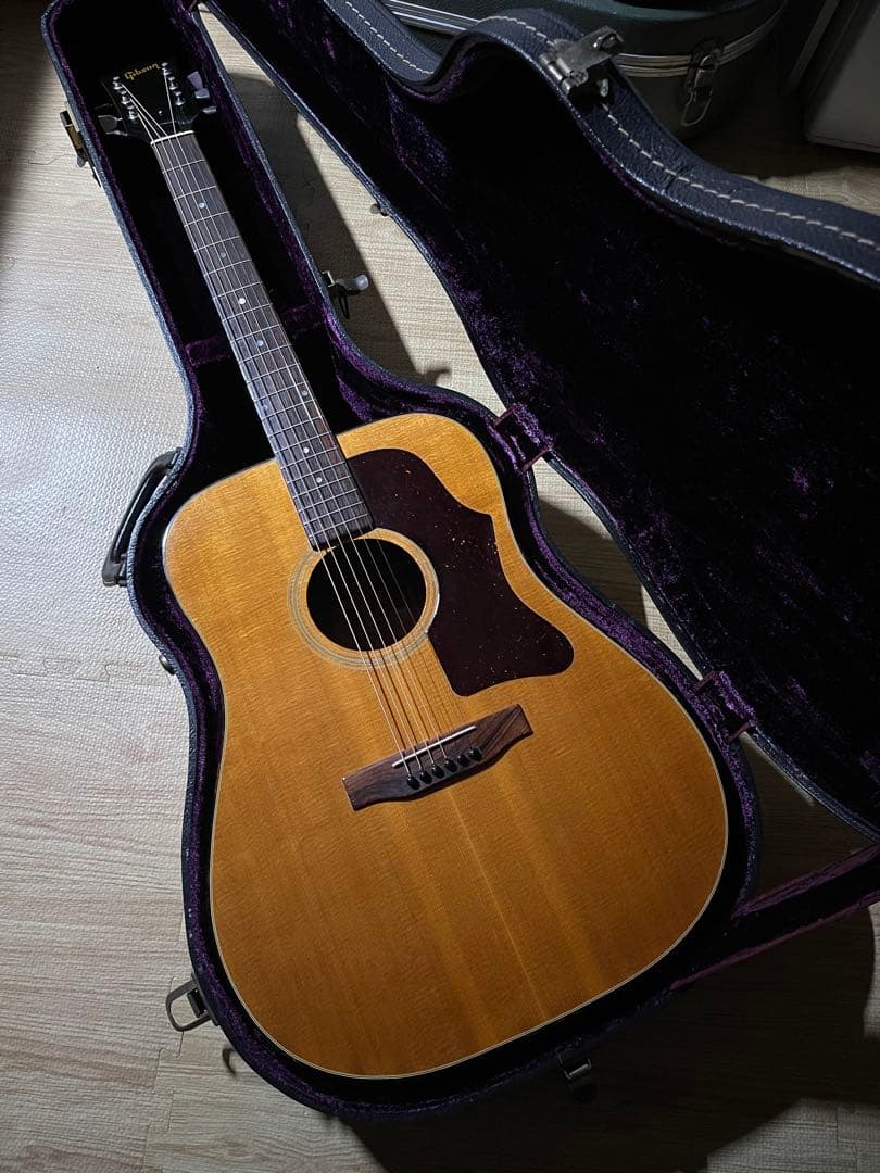 Gibson J-50 deluxe 1970〜1972年製