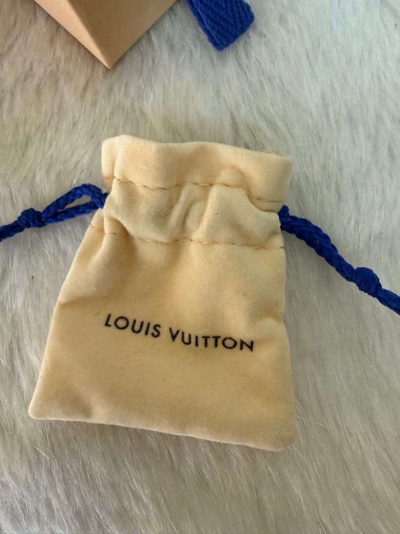 LOUIS VITTON ルイヴィトン ピアス ゴールド
