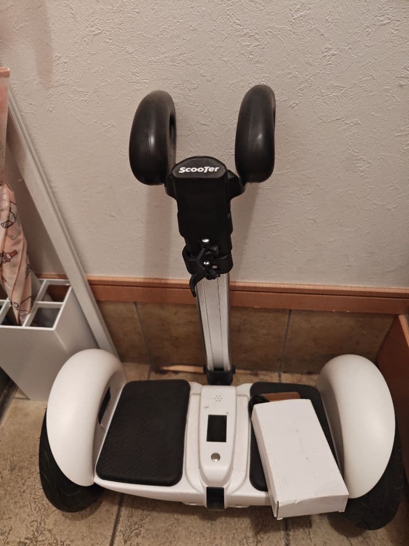 電動バランスボード ホワイト